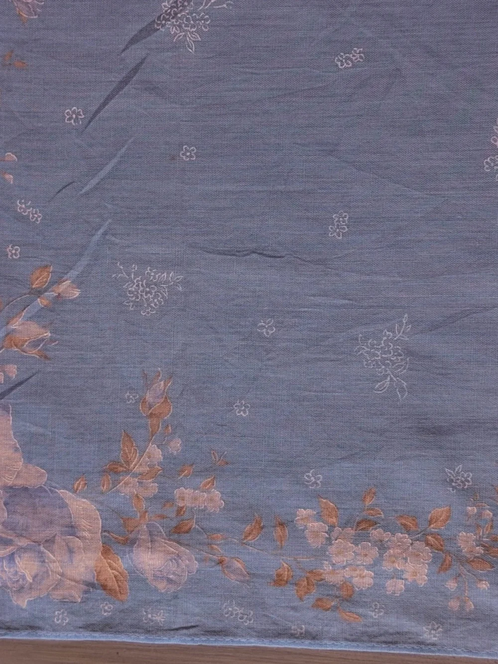 Pierre Balmain Paris handkerchief neckerchief bandana twillie pastel blue floral
